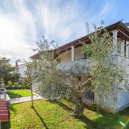 Apartman Inteuro Poreč Exterior foto